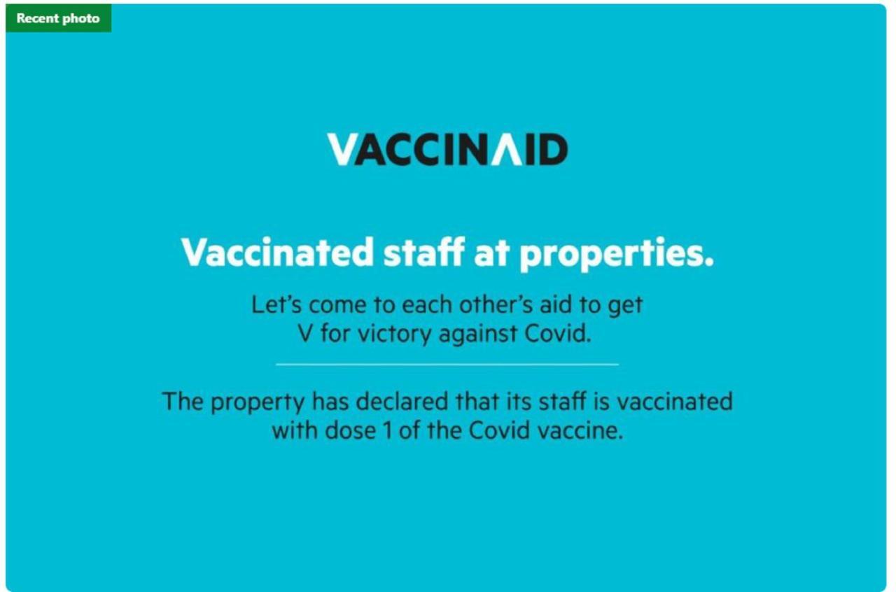 Vaccinated Staff - Spot On 2053 Granada Syariah Home Stay باندونج المظهر الخارجي الصورة